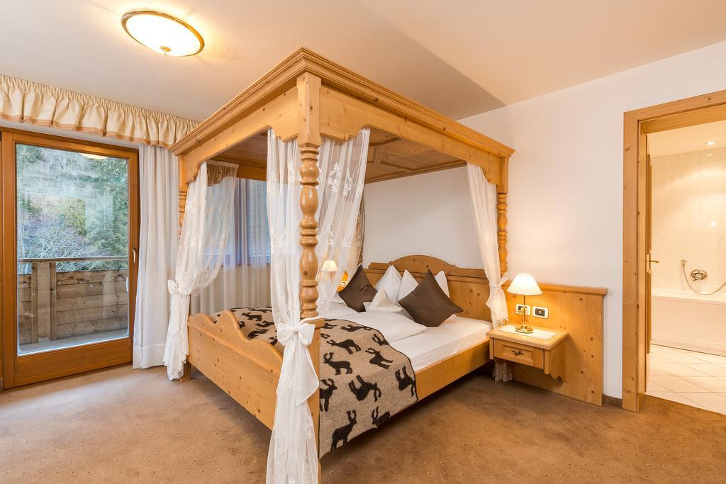 Hotel Bel Sit كورفارا إنْ بادِيا المظهر الخارجي الصورة