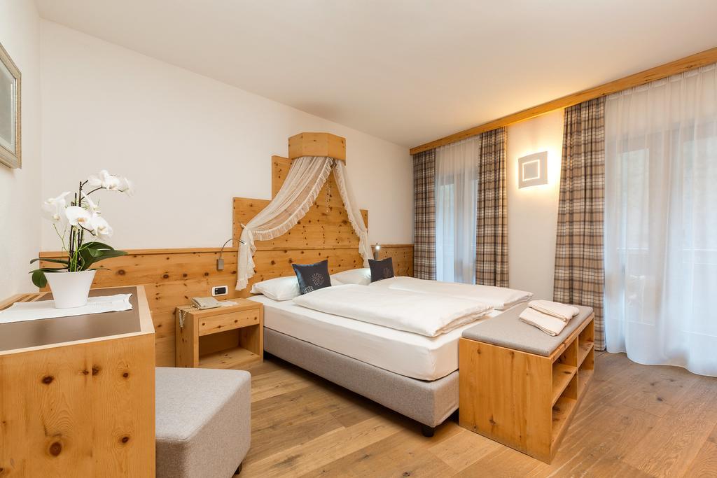 Hotel Bel Sit كورفارا إنْ بادِيا المظهر الخارجي الصورة