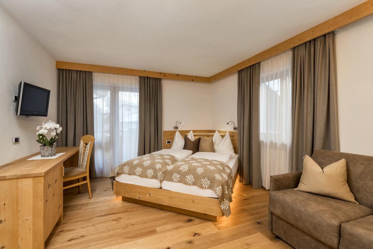 Hotel Bel Sit كورفارا إنْ بادِيا المظهر الخارجي الصورة